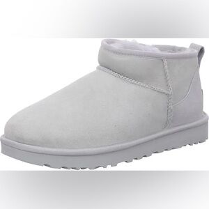 UGG Ultra Mini Boots (light grey)